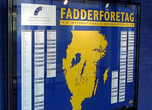 Fadderföretagen visades upp i JIBS entré